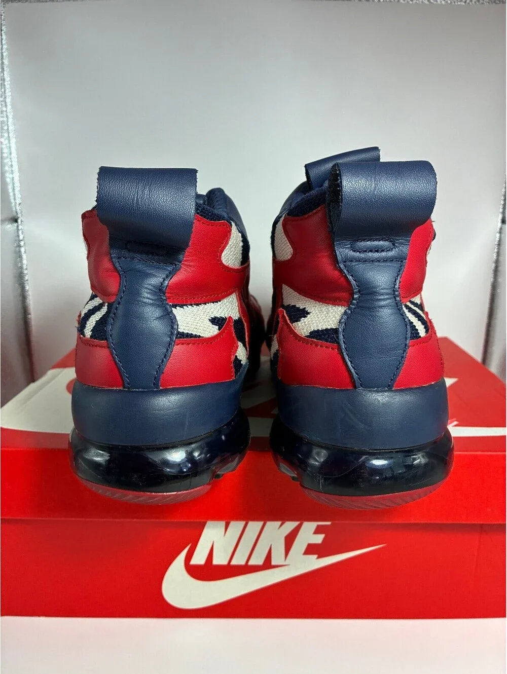 Size 11.5 - Nike Vapormax Gliese USA Midnight Navy Metallic Gold